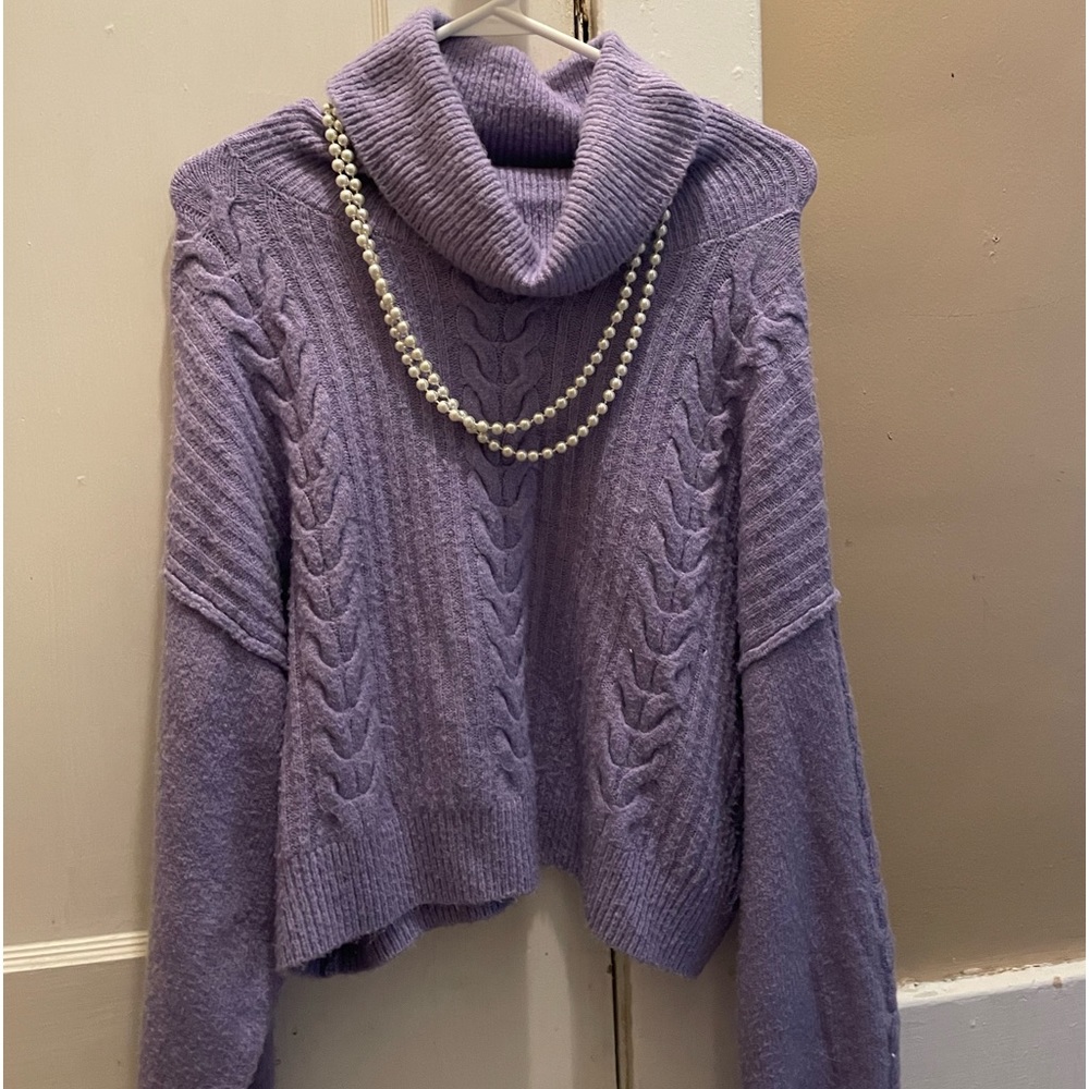 Like New Wild Fable Purple Cropped Sweater
